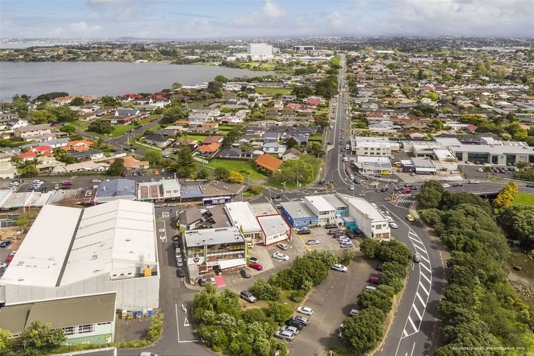 Photo of property in 2/151 Kitchener Road, Pukekohe, 2120