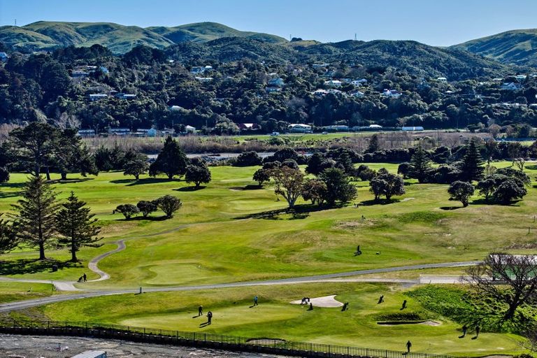 Photo of property in 3 Hathaway Avenue, Boulcott, Lower Hutt, 5010