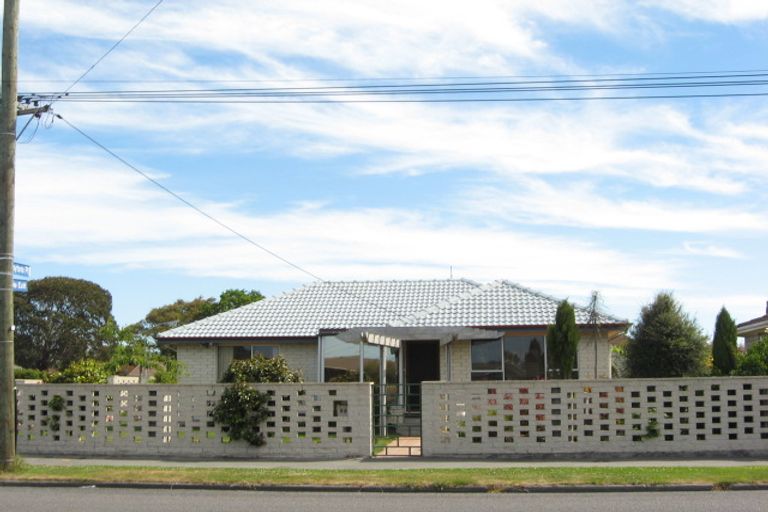 Photo of property in 410 Mairehau Road, Parklands, Christchurch, 8083