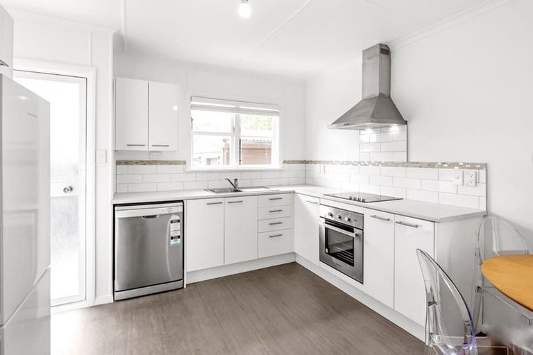 Photo of property in 68/a Hikurangi Street, Trentham, Upper Hutt, 5018