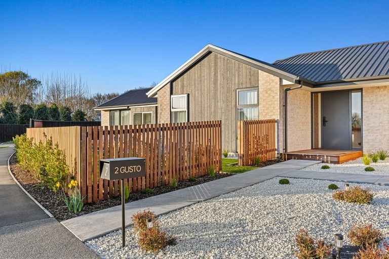 Photo of property in 2 Gusto Lane, Halswell, Christchurch, 8025