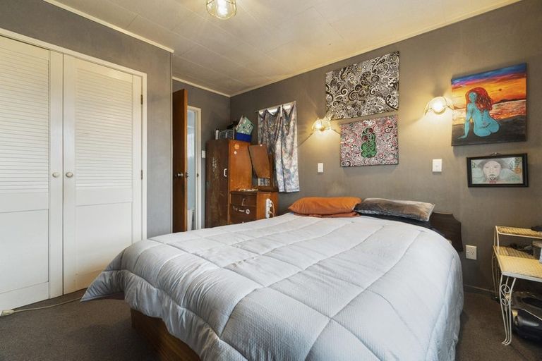 Photo of property in 4 Glenbury Place, Massey, Auckland, 0614