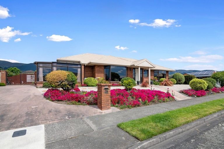 Photo of property in 29 Masefield Street, Stoke, Nelson, 7011