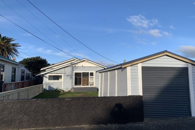 Photo of property in 14 Bolton Street, Petone, Lower Hutt, 5012