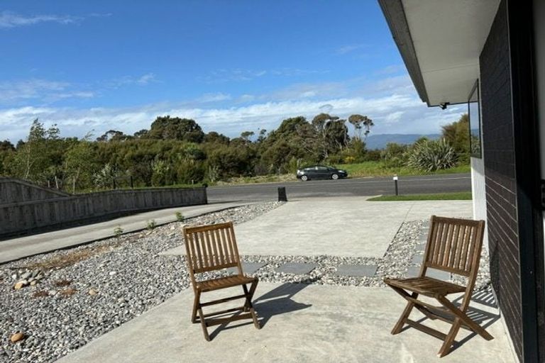 Photo of property in 34 Eastons Road, Westport, 7825