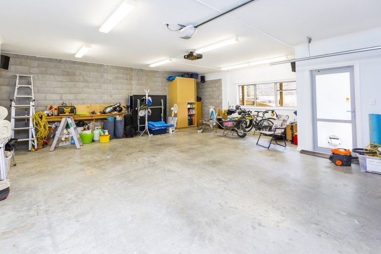 Photo of property in 178a Plateau Road, Te Marua, Upper Hutt, 5018