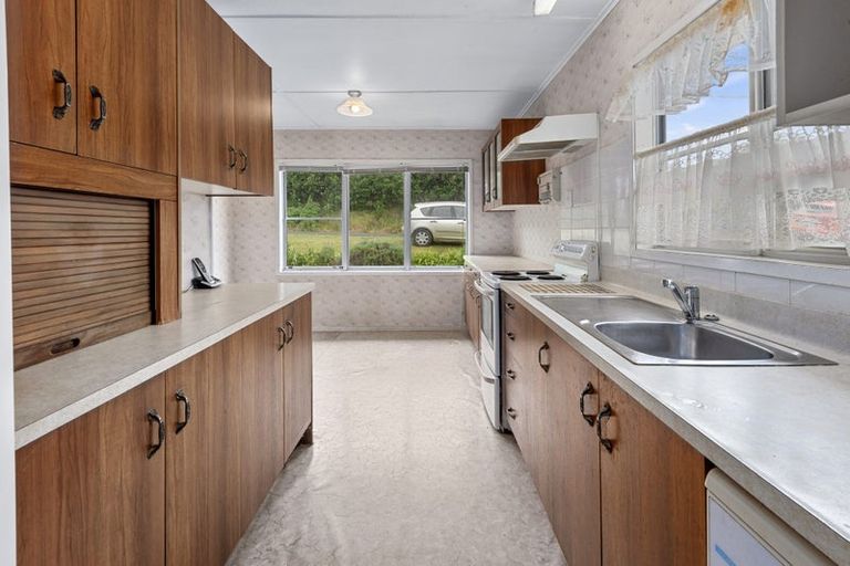 Photo of property in 16 Ripiro Drive, Baylys Beach, Dargaville, 0377