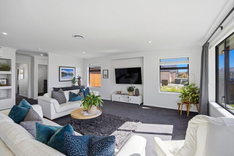 Photo of property in 16 Thomas Way, Brightwater, 7022