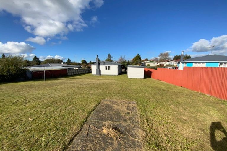 Photo of property in 16 Crathie Crescent, Tokoroa, 3420