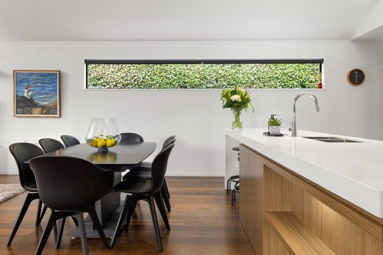 Photo of property in 44 Gleneagles Terrace, Ilam, Christchurch, 8053