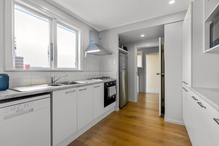 Photo of property in 42 Tiraumea Drive, Pakuranga, Auckland, 2010