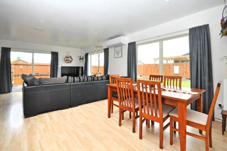 Photo of property in 5/15 O'sullivan Place, Waiuku, 2123