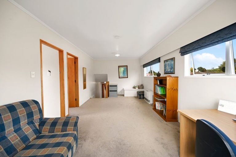 Photo of property in 6 Eton Drive, Hillcrest, Hamilton, 3216