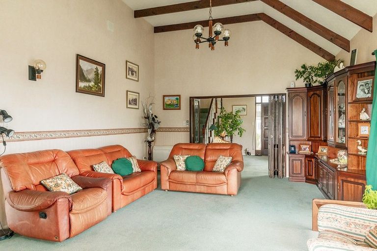 Photo of property in 27 Orowaiti Road, Westport, 7825