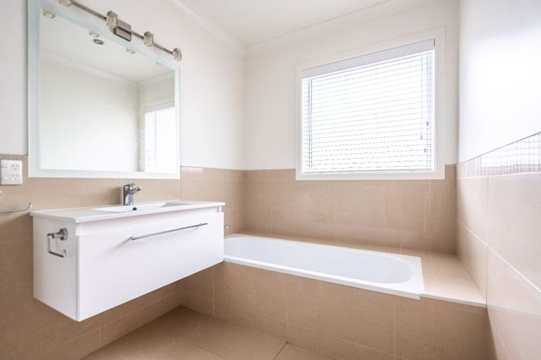 Photo of property in 89 Hall Street, Cambridge, 3434