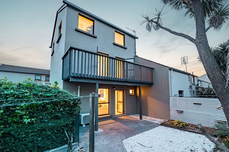 Photo of property in 4/16 Derby Street, St Albans, Christchurch, 8014