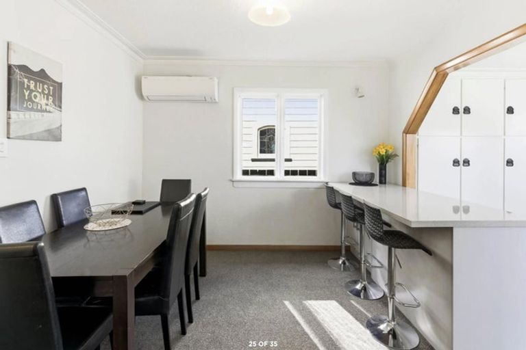 Photo of property in 178 Victoria Road, Saint Clair, Dunedin, 9012