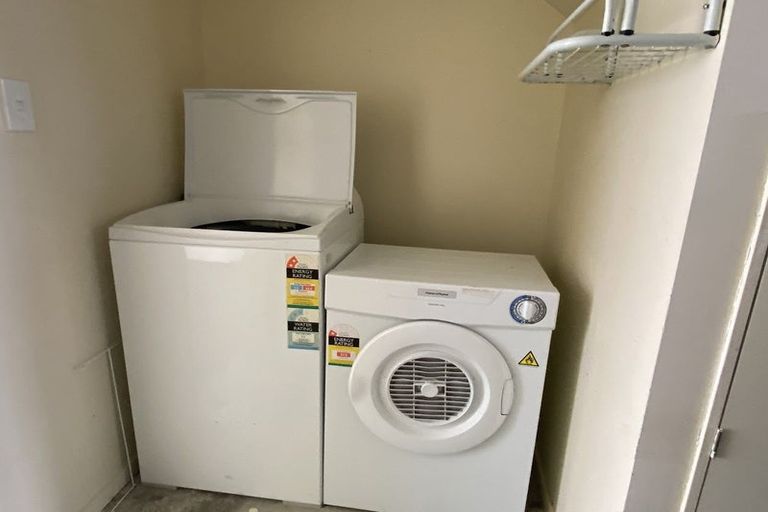 Photo of property in Pirie Street Townhouses, 18/35u Pirie Street, Mount Victoria, Wellington, 6011