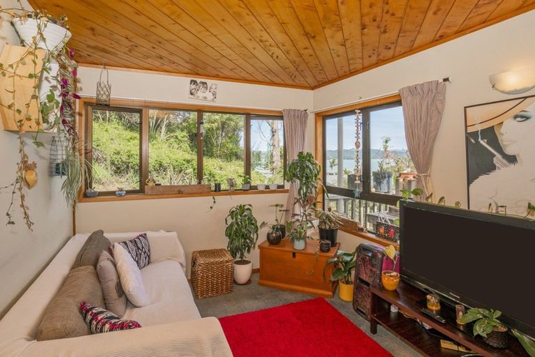 Photo of property in 15a Centennial Drive, Whitianga, 3510