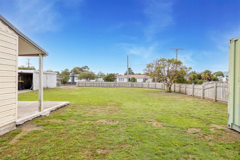 Photo of property in 39 Grant Crescent, Masterton, 5810