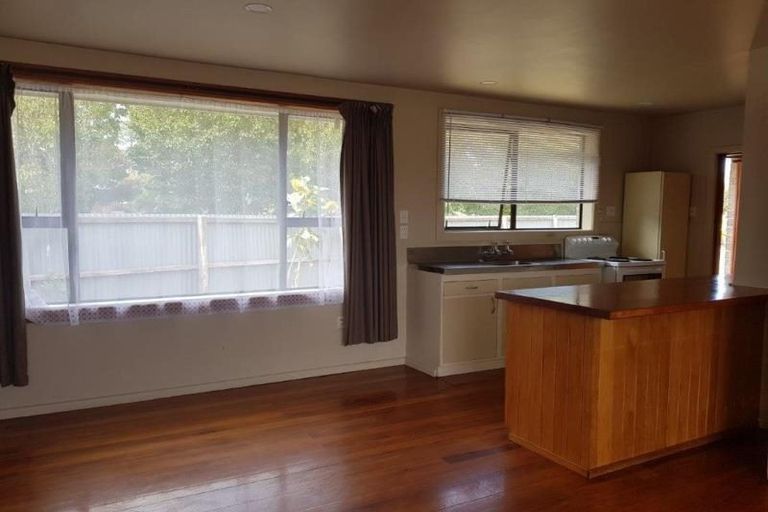Photo of property in 67 Englefield Road, Northwood, Christchurch, 8051