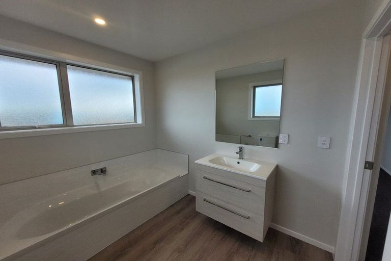 Photo of property in 10- 12 Shannon Street, Clifton, Invercargill, 9812