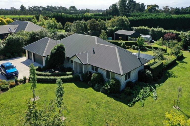 Photo of property in 7 Stone Eyre Place, Swannanoa, Rangiora, 7476