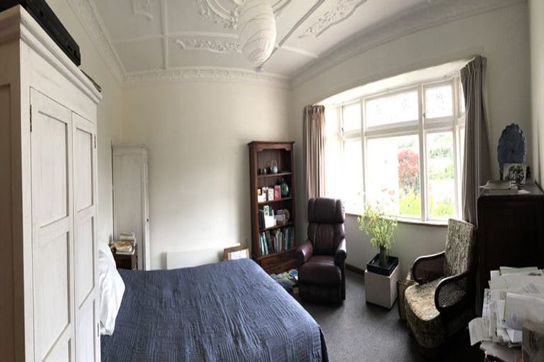 Photo of property in 62 Severn Street, Island Bay, Wellington, 6023