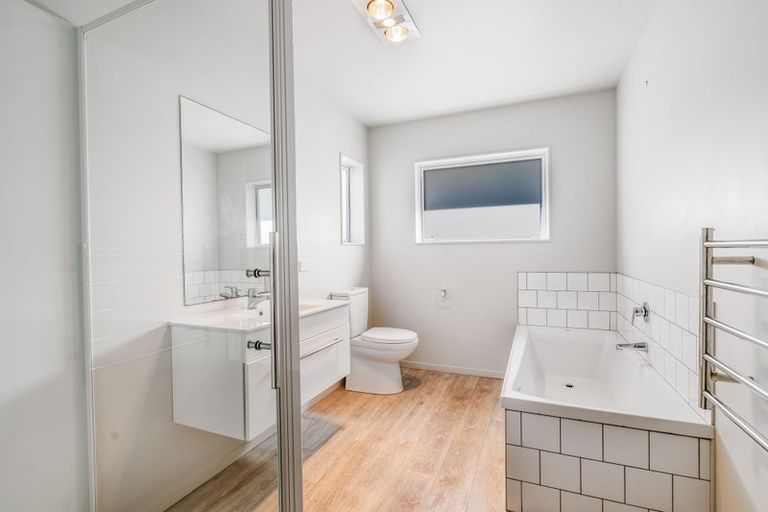 Photo of property in 12 Dune Lake Place, Ruakaka, 0116