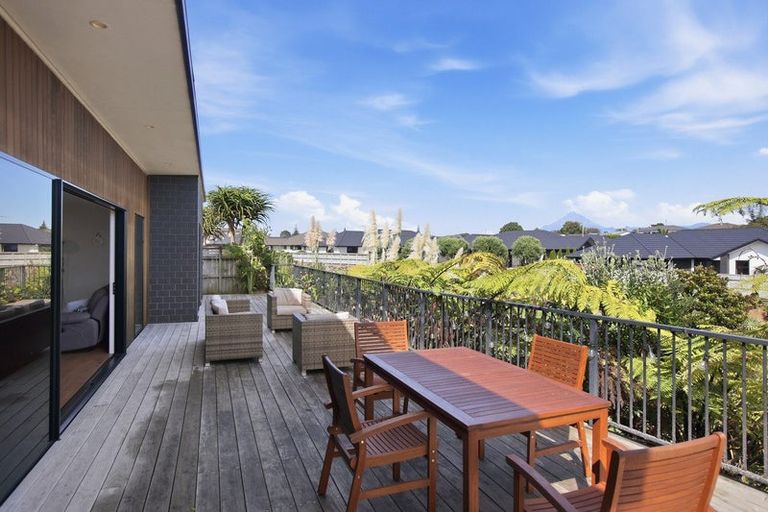 Photo of property in 3 Ashwood Lane, Bell Block, New Plymouth, 4312