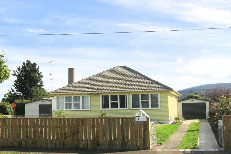 Photo of property in 14 Robertson Street, Elderslea, Upper Hutt, 5018