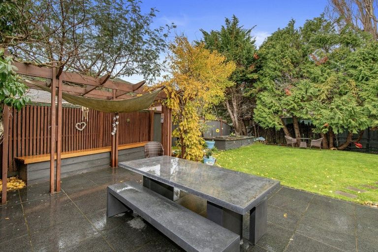 Photo of property in 17 Feist Street, Naenae, Lower Hutt, 5011