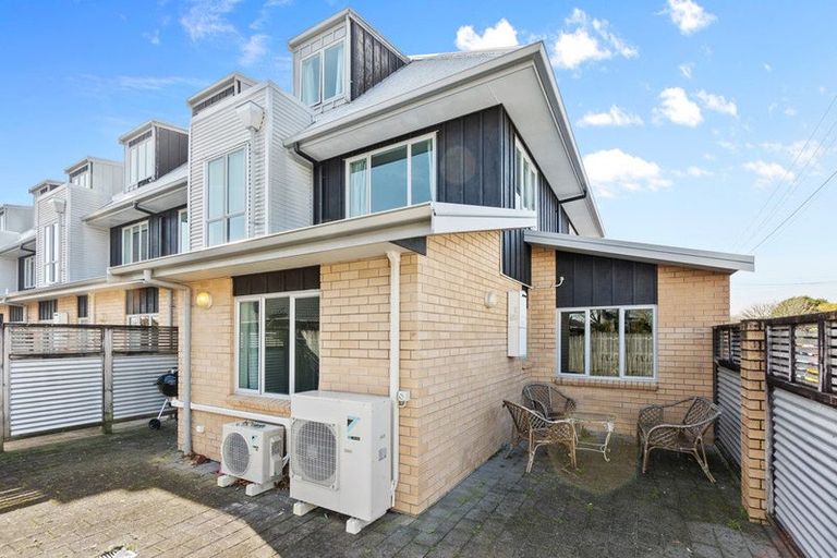 Photo of property in 41d Cook Street, Hamilton East, Hamilton, 3216