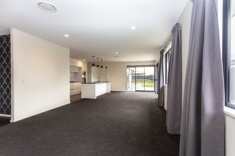 Photo of property in 10 Vale Terrace, Wigram, Christchurch, 8042