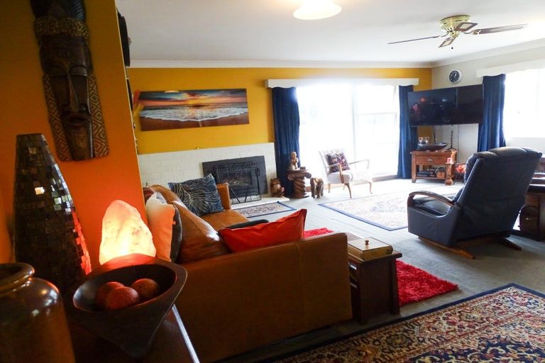 Photo of property in 92 Scott Street, Strathern, Invercargill, 9812