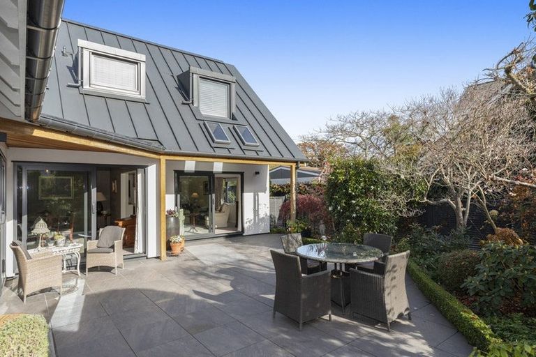 Photo of property in 44a Kotare Street, Fendalton, Christchurch, 8041