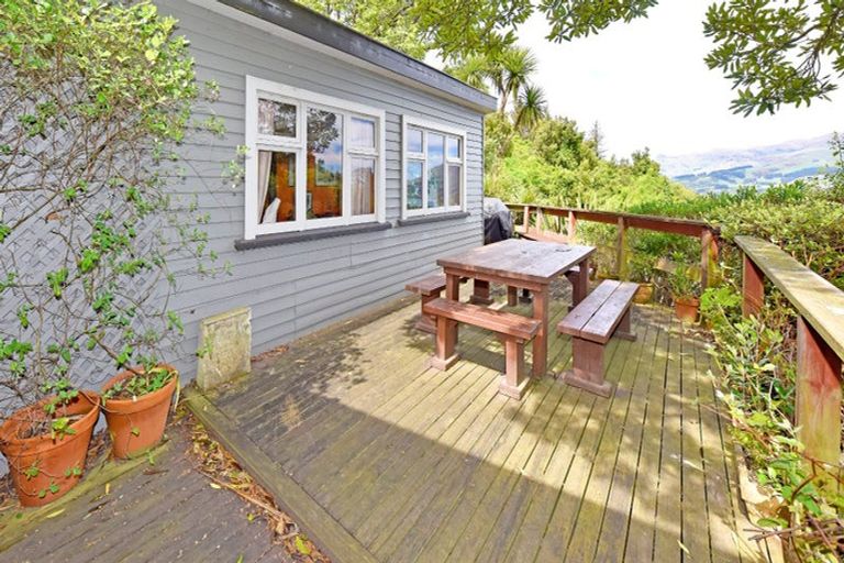 Photo of property in 64 Hawkhurst Road, Lyttelton, 8082