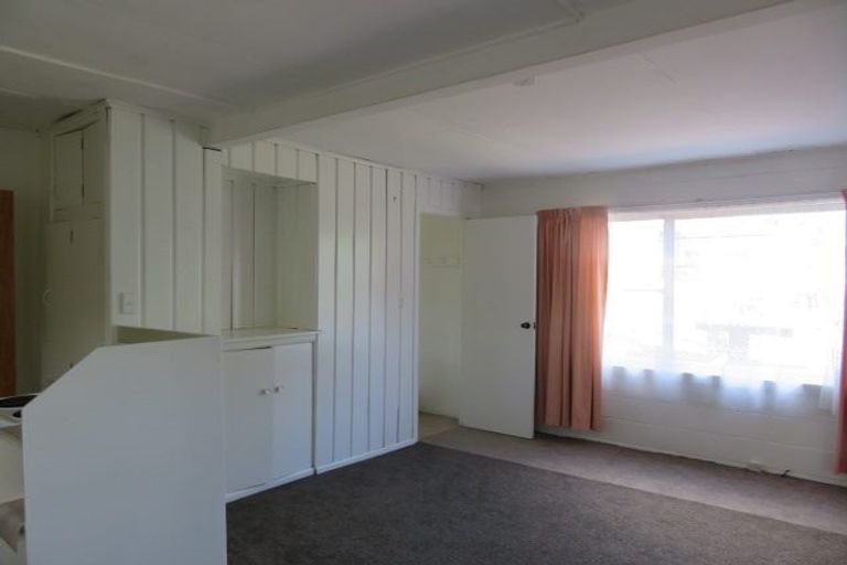 Photo of property in 1/25 Hillcrest Road, Papatoetoe, Auckland, 2025