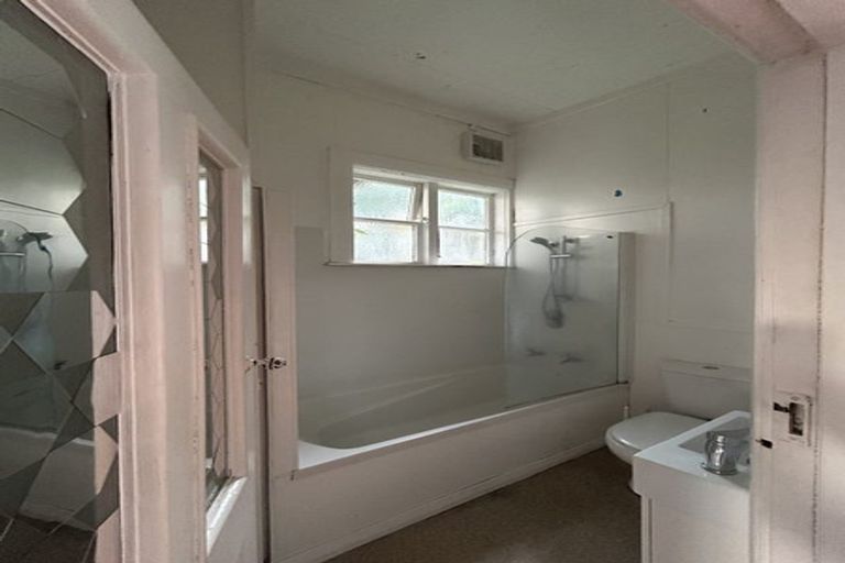 Photo of property in 5 Goring Street, Thorndon, Wellington, 6011