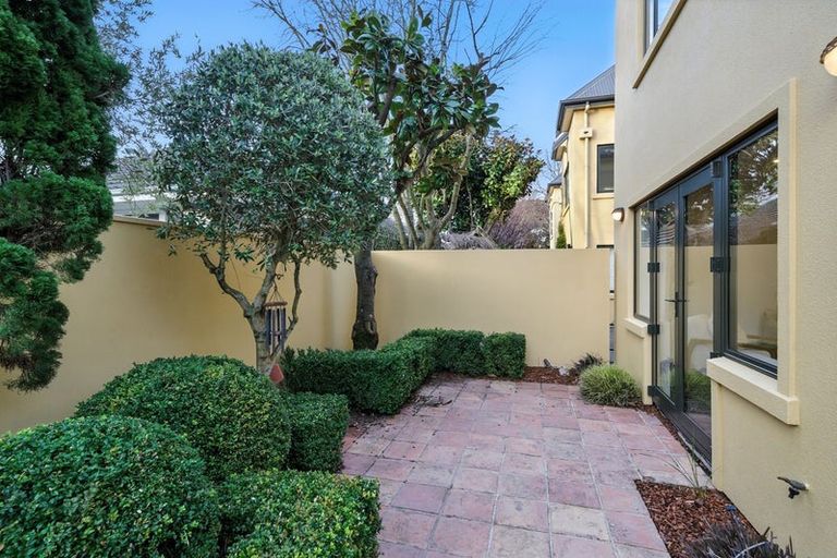 Photo of property in 20b Ayr Street, Riccarton, Christchurch, 8011