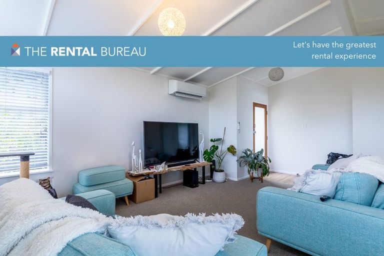 Photo of property in 190 Golf Road, Titirangi, Auckland, 0604