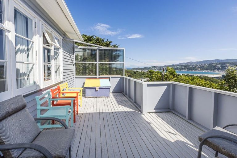 Photo of property in 56 Tannadyce Street, Strathmore Park, Wellington, 6022