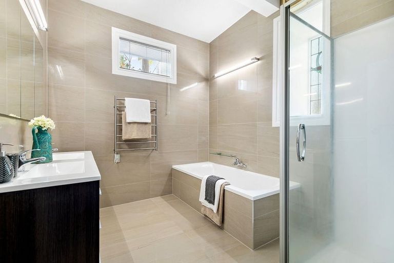 Photo of property in 12 Domain Street, Devonport, Auckland, 0624