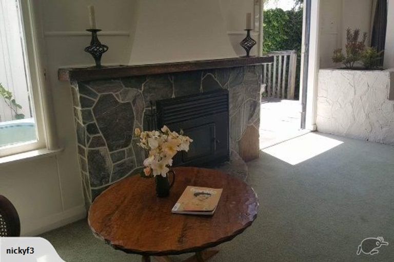 Photo of property in 24 Golf Road, Paraparaumu Beach, Paraparaumu, 5032