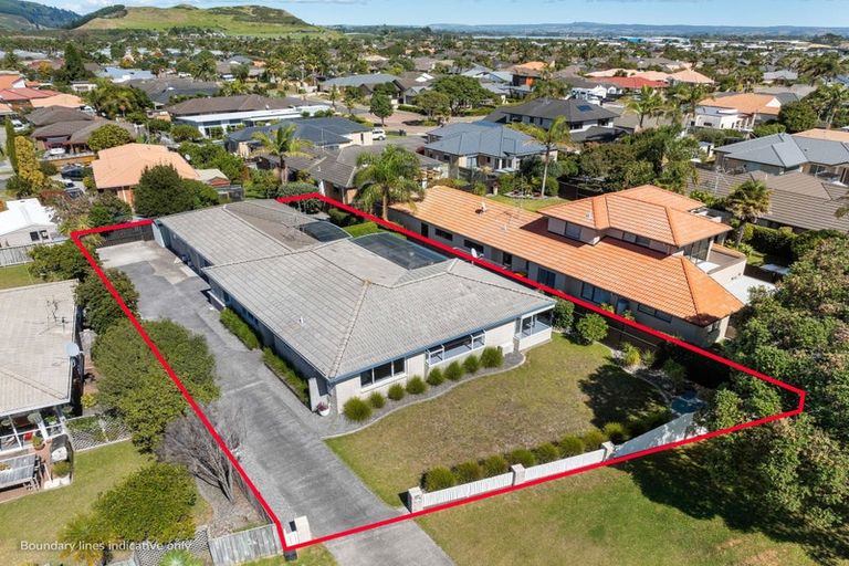 Photo of property in 21 Pacific View Road, Papamoa Beach, Papamoa, 3118