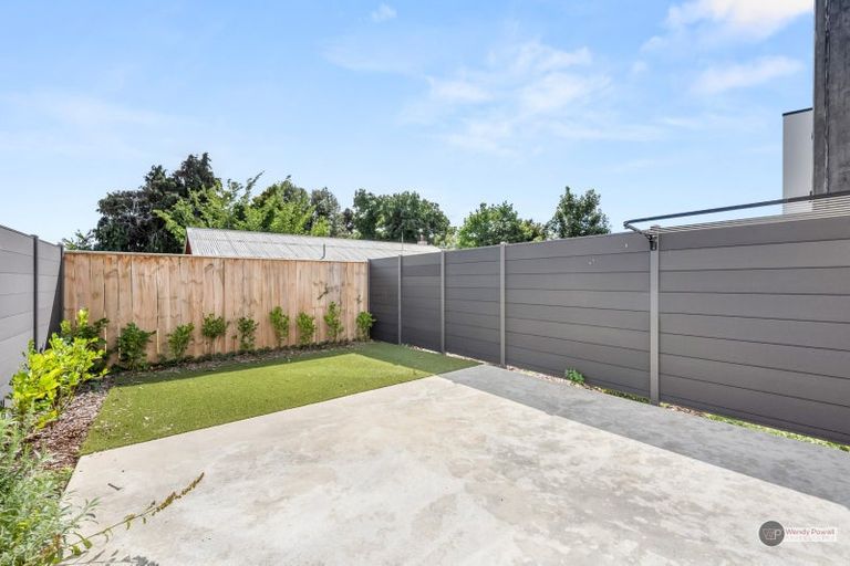 Photo of property in 53 Pipi Place, Levin, 5510