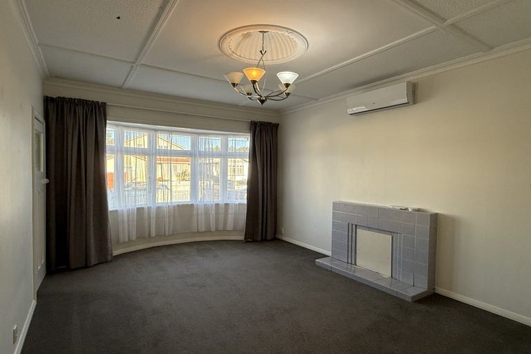 Photo of property in 13 Torridon Road, Miramar, Wellington, 6022