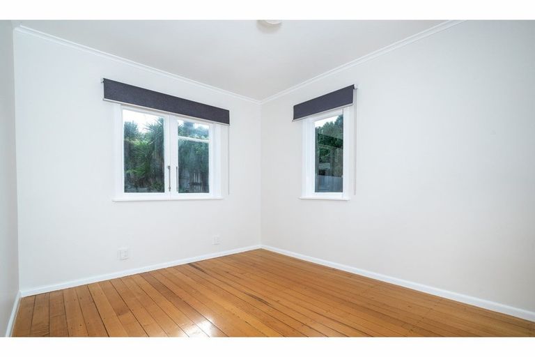 Photo of property in 5 Northfield Road, Waitakere, Auckland, 0816