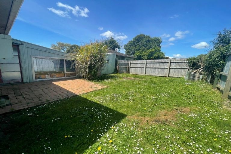 Photo of property in 1/29 Becker Drive, Weymouth, Auckland, 2103