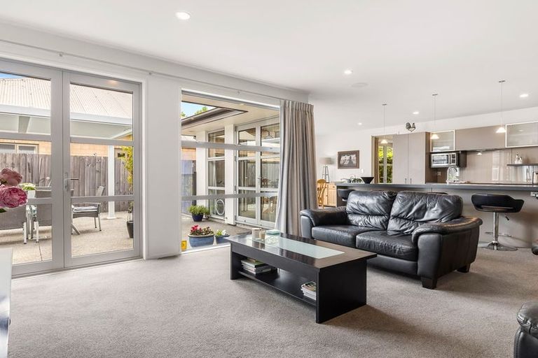 Photo of property in 4 Richard Seddon Drive, Northwood, Christchurch, 8051